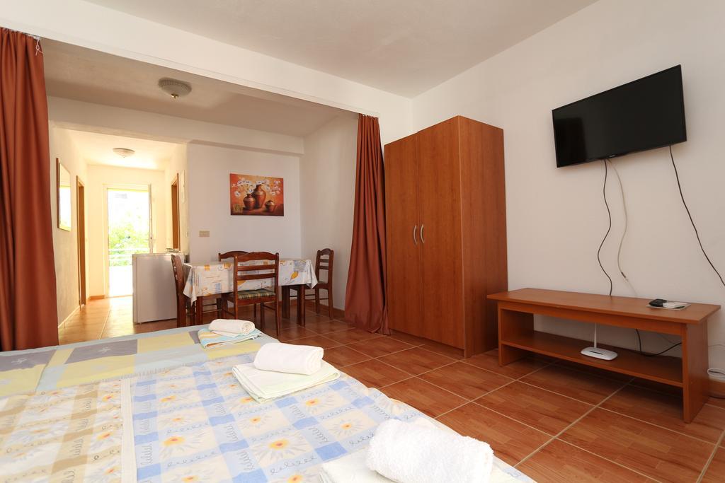 Apartments Antoneta ماكارسكا المظهر الخارجي الصورة