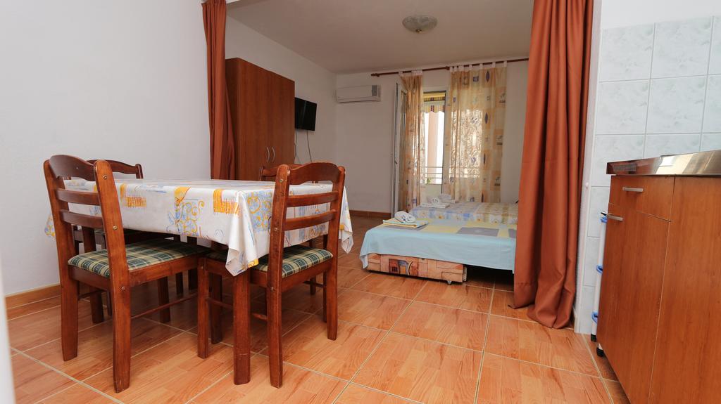 Apartments Antoneta ماكارسكا المظهر الخارجي الصورة